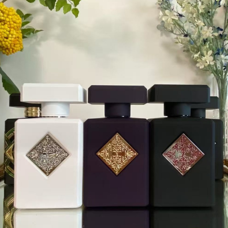 Initio因提诺香水伟大乌木Oud For Greatness迷幻的爱上瘾小样 - 图0