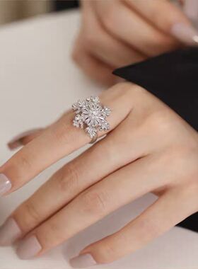 雪花戒指可旋转轻奢水晶高级感夸张小众时尚个性食指戒女