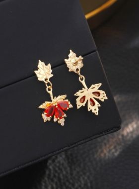 巴黎•设计师高版本不掉色18k金电镀 轻奢气质枫叶项链耳钉套装女