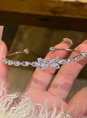 闪钻锆石麦穗蝴蝶结手镯女轻奢