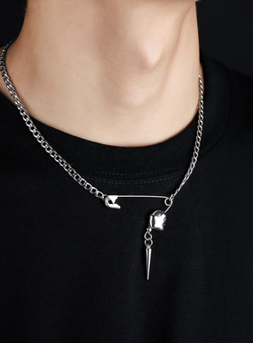 别针铆钉项链男款简约高级感