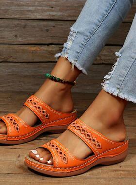 Slope heel women