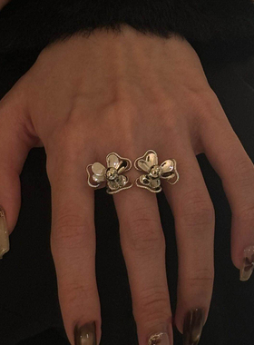 银色花朵戒指女开口2026新款小众