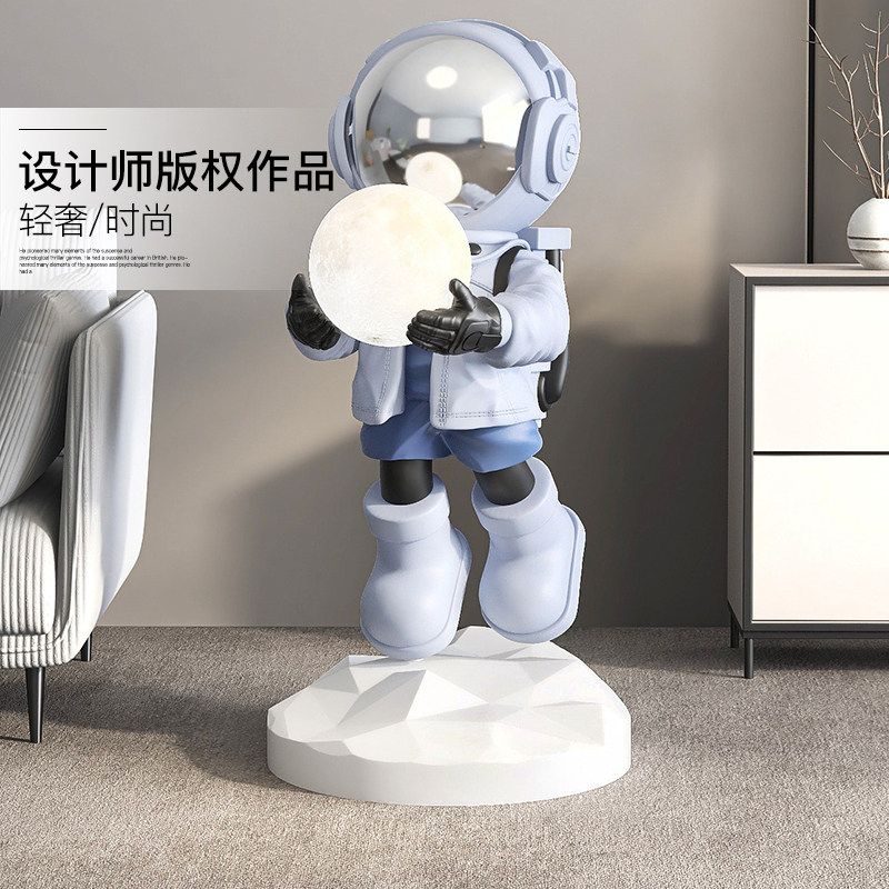 轻奢太空人宇航员客厅大型落地 棕榈树摆件