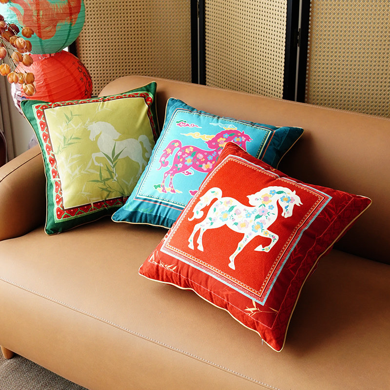 禧策抱枕新中式国潮创意马到成功刺绣靠垫背客厅沙发靠枕结婚礼物,淘宝优惠券,粉丝福利购,淘宝优惠卷