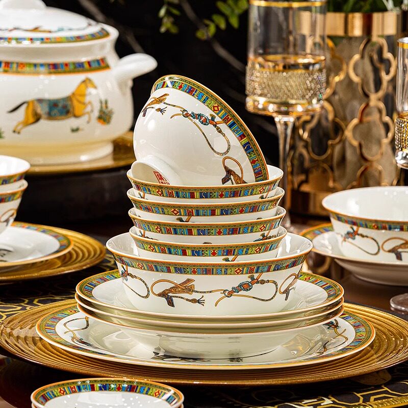 景德镇陶瓷饭碗家用2026新款高颜值碗碟套装餐具米饭碗轻奢高级感