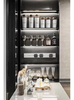 样板间餐厅边柜装饰品摆件置物架陈列玻璃储物罐仿真洋酒镀银红酒