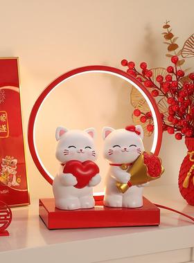 采购产品新婚夫妇的结婚礼品，新娘的婚礼房间装饰，实用的订婚装