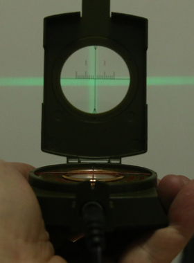 激光小罗盘风水盘高精度随身携带专业二寸初学者袖珍迷你寻龙八卦