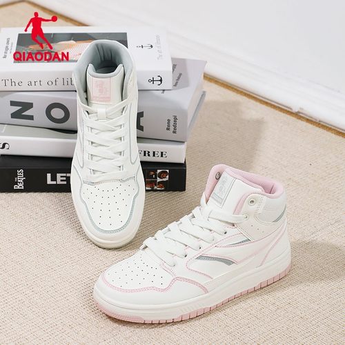 乔丹女鞋高帮板鞋女款2025新款秋季高级感小白鞋厚底休闲运动鞋子 - 图2