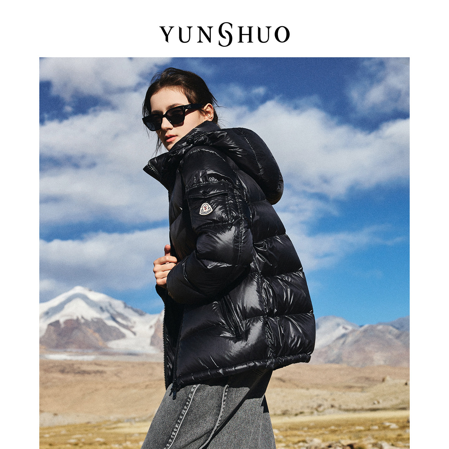 允硕新品短款休闲羽绒服蒙口连帽立领三星安心绒女装815151