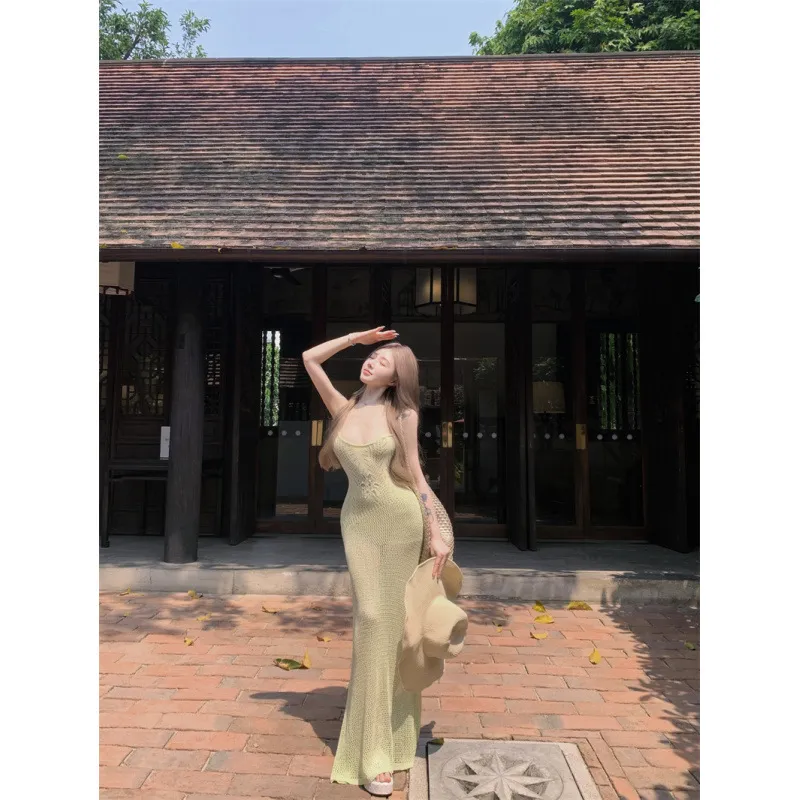 昕可达 度假镂空针织连衣裙女夏季新款露背绑带沙滩裙拖地长裙 - 图1