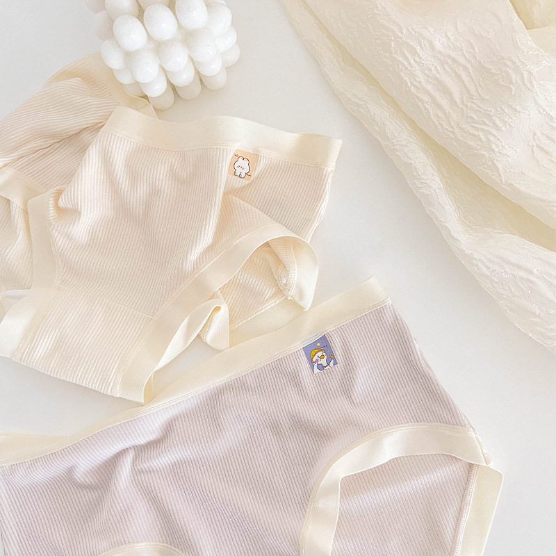  天籁狐女三角裤