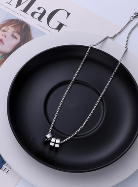 一页出品！简约ins风双层三环钛钢项链女夜店嘻哈不掉色锁骨链男