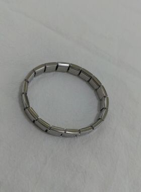 一页出品！个性创意手表带大小能拉大手镯男女配饰手链时尚不掉色