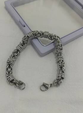 一页出品！男士不掉色多层时尚百搭个性手链日常配饰夸张马鞭手饰