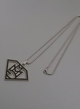 一页出品！嘻哈个性长款超人牌项链男hiphop吊坠街头挂件毛衣链女