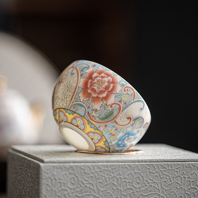 Enamel handmade filigree silver Arhat master cup single cup high-end tea Kung Fu tea cup for men and women.