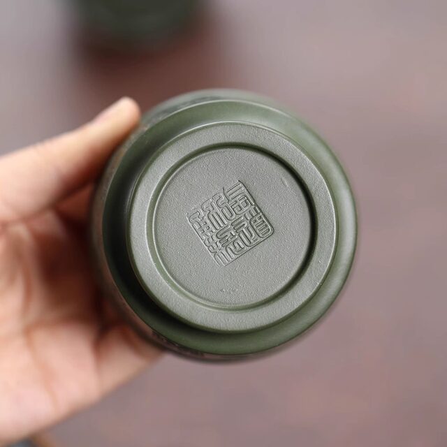 Purely handmade Yixing purple sand Baifu master cup single cup high-end tea tasting Kung Fu tea set for personal use