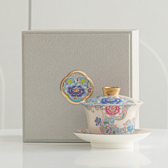 Handmade filigree silver three-cup teacup