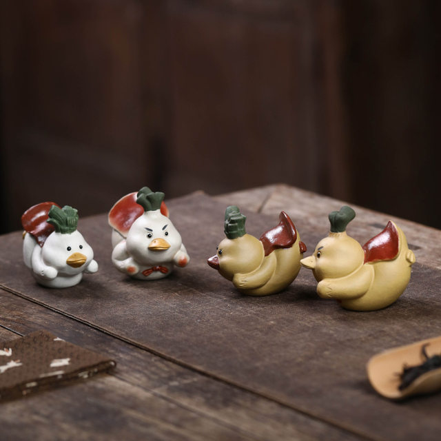 Yixing Zisha Tea Pet Little Yellow Duck Zodiac Lucky Desktop Boutique Decoration Creative Tea Set Charge Duck