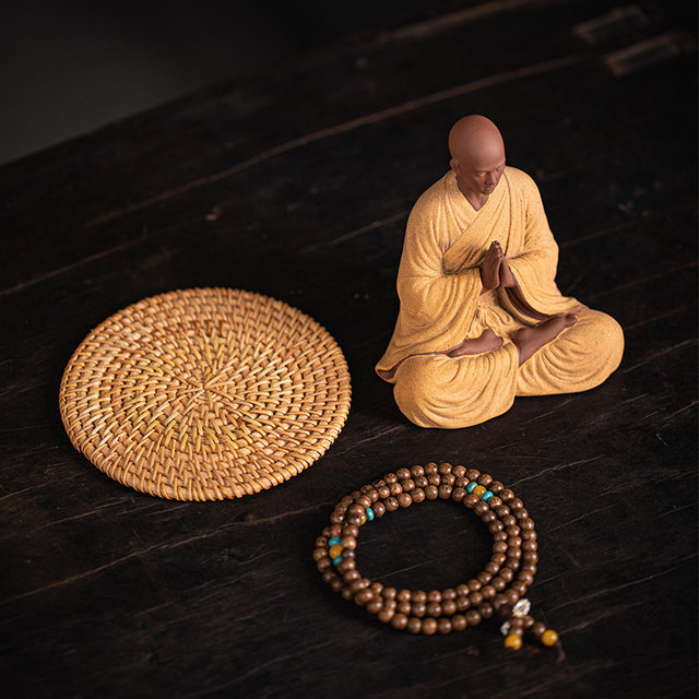 Chinese Zen style purple sand monk tea pet ornaments tea room tea table desktop Bogu rack home decoration crafts