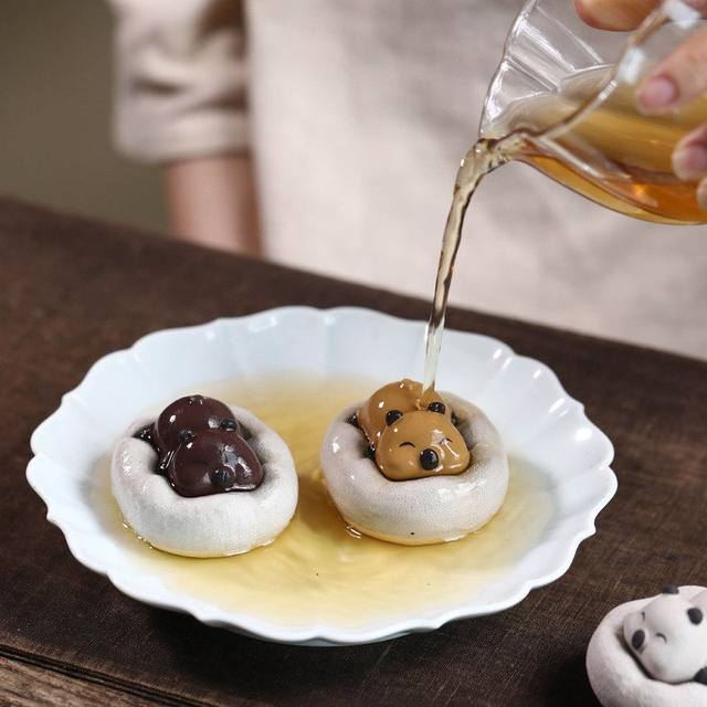 Yixing Zisha Tea Pet Capibala Ornament Handmade Cute Little Panda Creative Tea Play Tea Set Accessories Ceramic