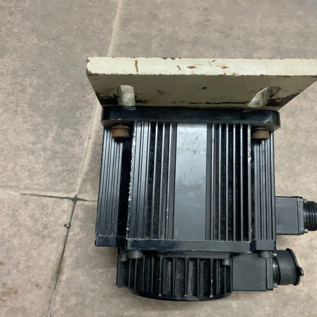 [德峰]电机-山龙成色拆兼容如图，05030150SLSM130-， - 图2