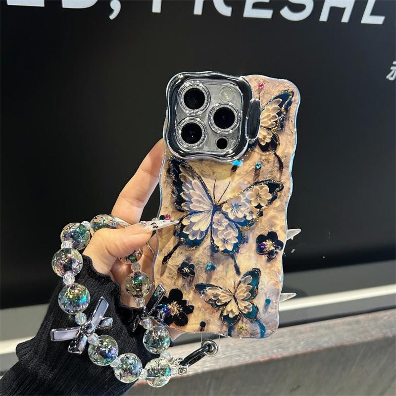 ins复古油画黑色蝴蝶适用苹果16Promax手机壳iPhone15pro镜头支架14pm闪粉镜头膜ip13女防摔12保护套11带手链