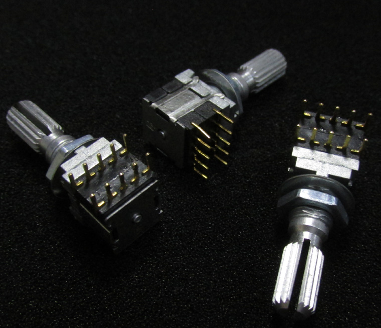 BTSR10H-13N-S20韩国BT镀金脚2刀X3档波段开关 花柄 配套镀金板 - 图2