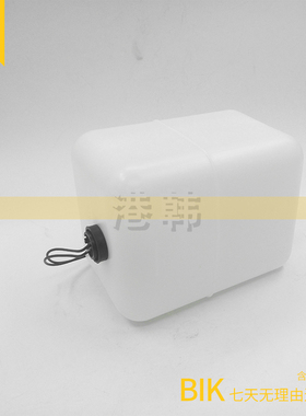 CAT312/320B/C/D日立200-3加藤820住友200A1A2副水箱