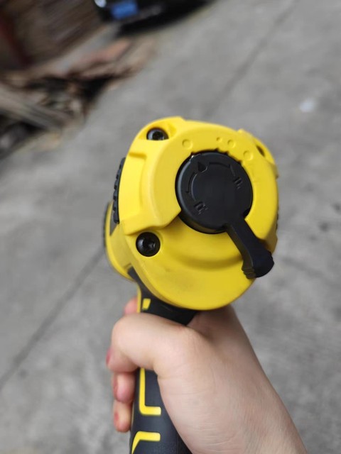 Thomas brand industrial pneumatic wrench