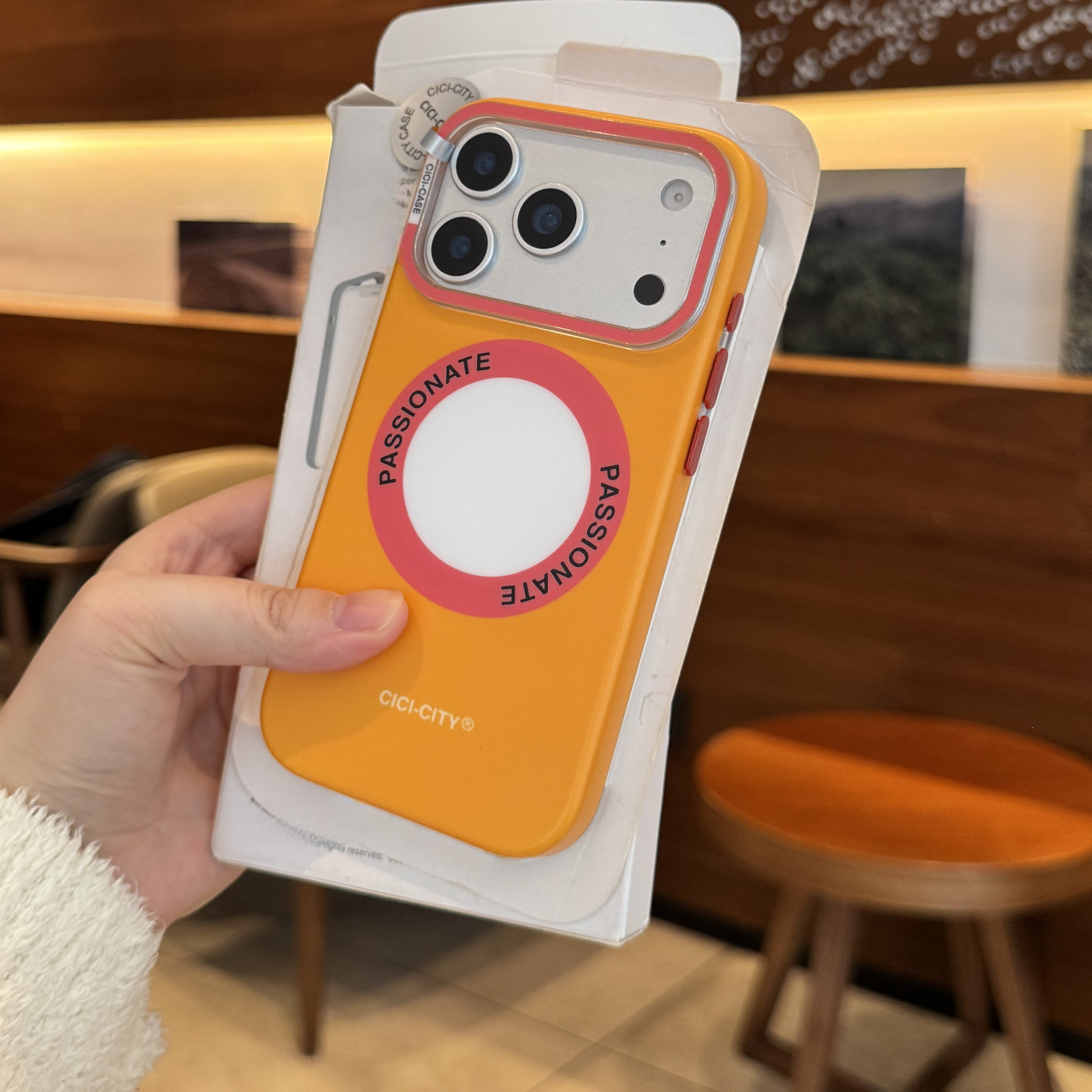 新款活力橙色多巴胺字母磁吸适用苹果17ProMax手机壳iPhone16PM双层叠印16pro大孔镜框15pro全包防摔保护套潮 - 图3