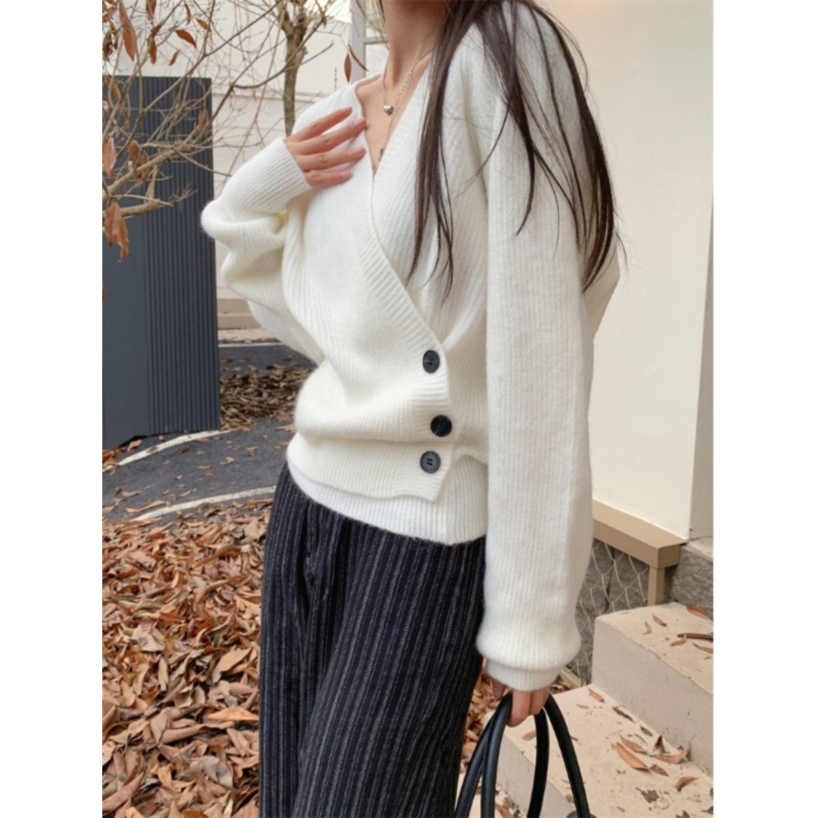 法国Rixo Rane一眼沦陷⭐覆古V领毛衣女别致高级感超好看针织衫潮,淘宝优惠券,粉丝福利购,淘宝优惠卷