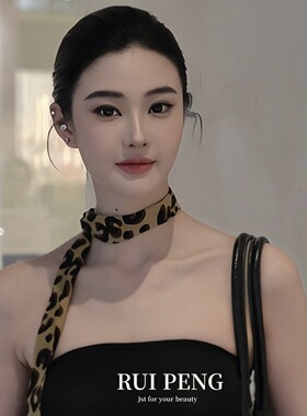 千禧辣妹风豹纹丝巾女高级感