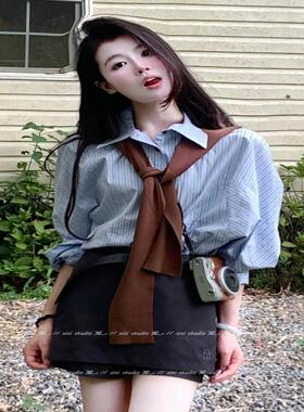 焦糖色复古针织外搭搭配衬衫披肩