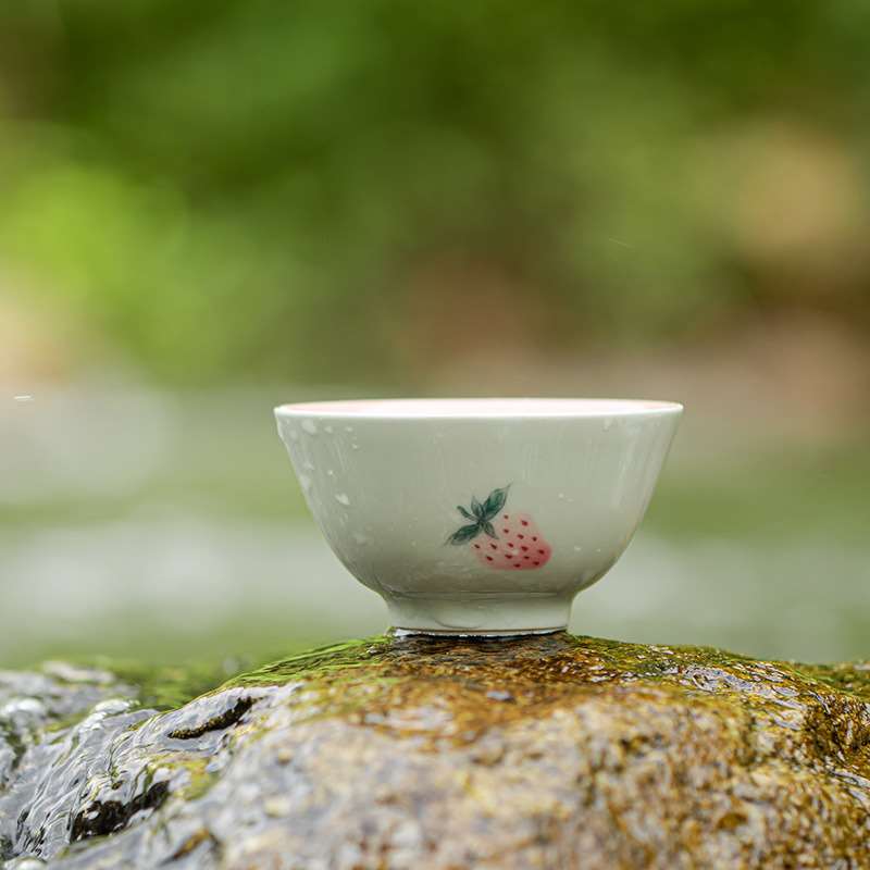 Mingzhi Shanzhi hand-painted strawberry tea cup kungfu tea s - 图3