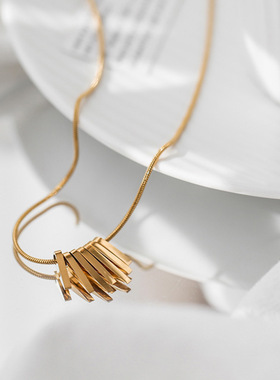 简约高级感不掉色扇形流苏钛钢项链女锁骨链轻奢小众设计颈链配饰