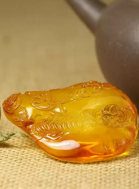 自然风蜜蜡琥珀蝙蝠把玩礼品雕件