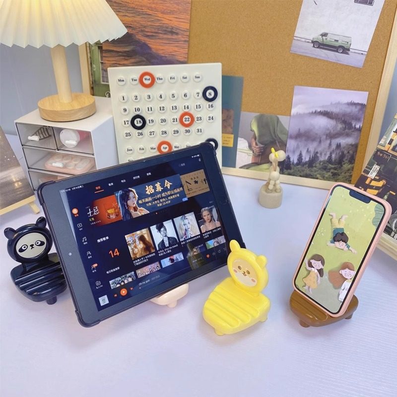 小凳子手机支架桌面摆件可爱笔架办公桌眼镜架子手表支撑架呆萌个性创意公司礼品定制logo活动宣传节日小礼物 - 图0