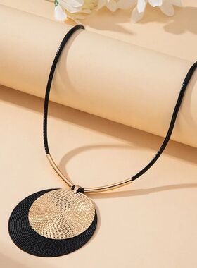 Creative Unique Large Round Vintage Pendant Necklace for Wom