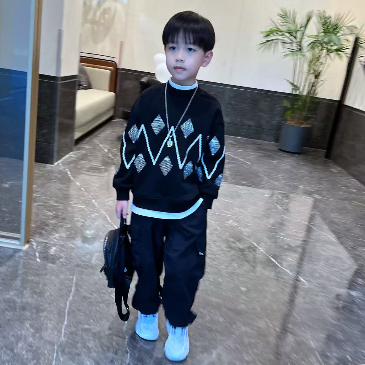 男童冬季加绒运动卫衣2025新款秋冬儿童中大童小男孩加厚保暖冬装,淘宝优惠券,粉丝福利购,淘宝优惠卷