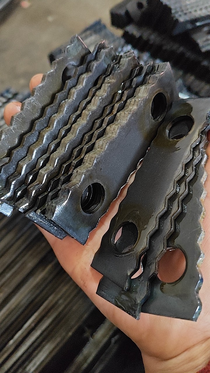 粉碎机锤片刀片甩片锤头打锤饲料搅拌机锤片刀片甩片打锤定制厂家,淘宝优惠券,粉丝福利购,淘宝优惠卷