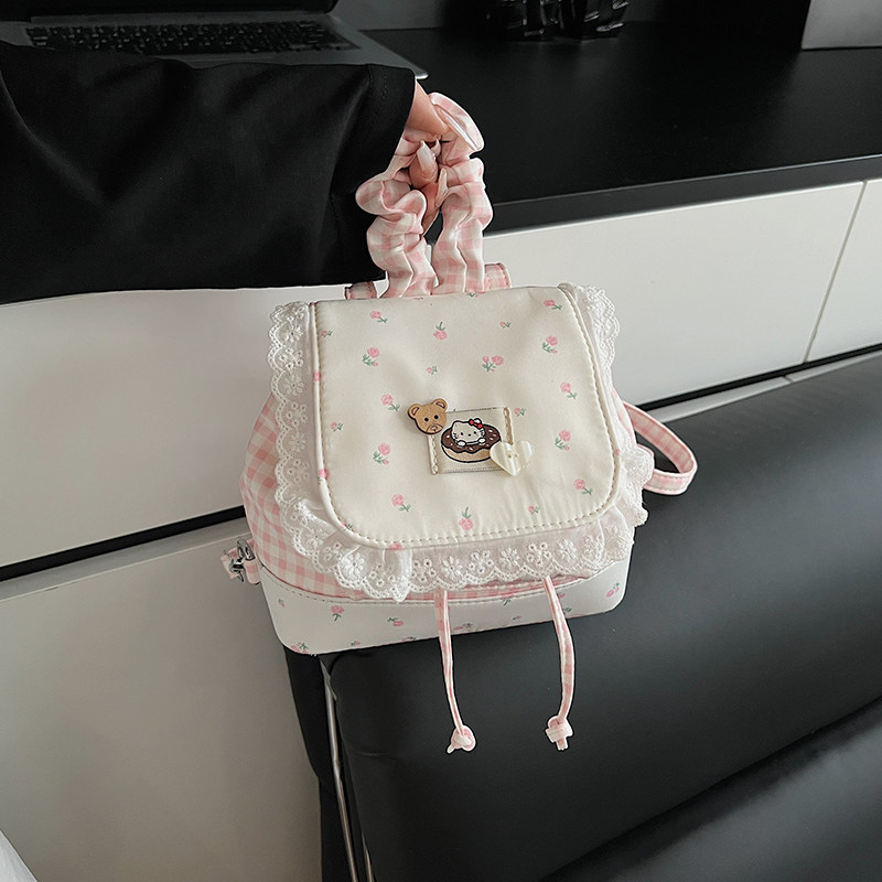 时尚可爱少女风迷你包包女2025年新款甜美高级感蕾丝边格子双肩包,淘宝优惠券,粉丝福利购,淘宝优惠卷