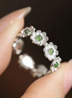 925银复古新中式和田碧玉小雏菊戒指环开口调节百搭小众高级感女