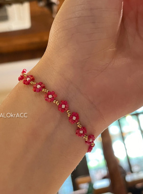 HALOkrACC韩国东大门 晴光森林 青光桃红小花串珠手链