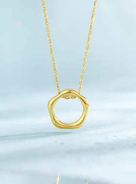 周六福圆环项链INS风S925银黄金色吊坠轻奢气质感送女友圣诞礼物