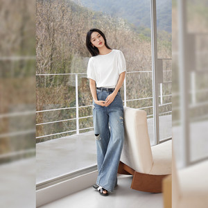 对白法式小众减龄泡泡袖短袖t恤女2024夏季新款圆领白色纯棉上衣