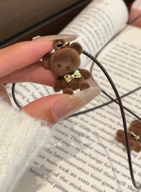 秋冬长款毛衣链咖色植绒小熊项链