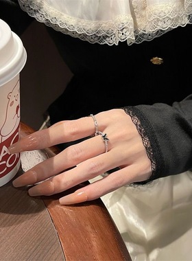 黑色滴油蝴蝶戒指女ins小众设计感开口可调节指环轻奢食指戒尾戒